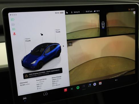 Used 2023 Tesla Model Y Performance AWD/4WD image 38