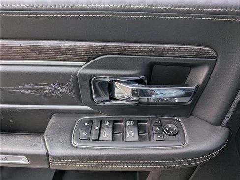 Used 2018 RAM 3500 Limited image 17