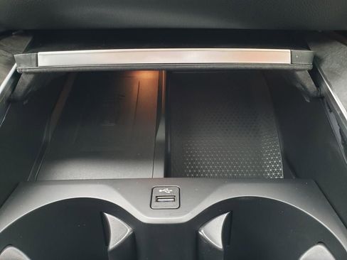 New 2026 BMW X6 xDrive40i w/ Climate Comfort Package image 25