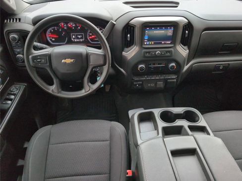 Used 2023 Chevrolet Silverado 2500 Custom w/ Custom Value Package image 27