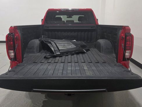 Used 2021 GMC Sierra 1500 Elevation w/ LPO, Elevation Black Package image 28