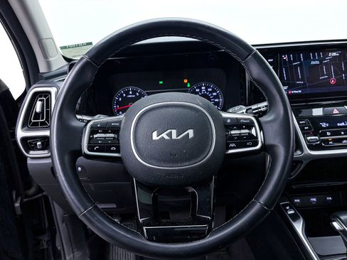 Used 2022 Kia Sorento S w/ Panoramic Sunroof Package image 30