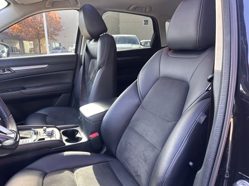 Used 2019 MAZDA CX-5 Touring image 23