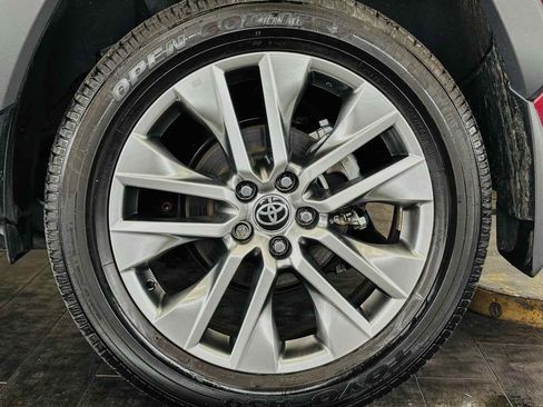 Used 2022 Toyota RAV4 XLE Premium AWD/4WD image 23