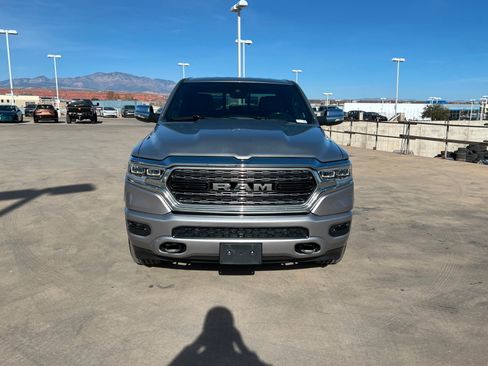 Certified 2022 RAM 1500 Limited w/ Body Color Bumper Group image 8
