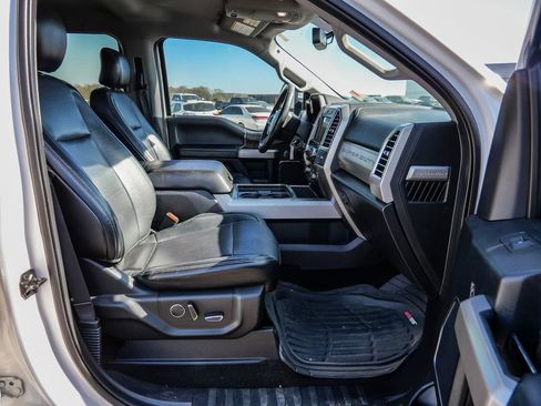 Used 2017 Ford F250 Lariat w/ Chrome Package image 13