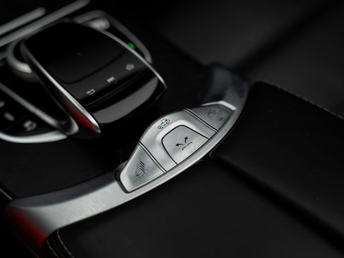 Used 2019 Mercedes-Benz C 63 AMG Cabriolet image 61