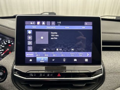 Used 2022 Jeep Compass Latitude AWD/4WD image 16