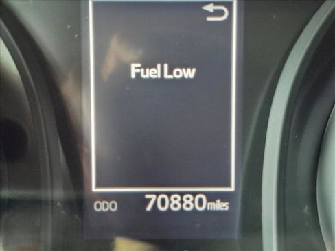 Used 2019 Toyota Camry LE FWD image 11