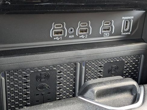 New 2026 RAM 1500 Laramie w/ Night Edition AWD/4WD image 22