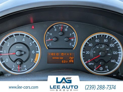 Used 2015 Nissan Titan SV w/ SV Value Truck Package image 22