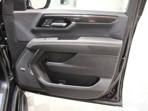 New 2026 GMC Yukon XL Elevation w/ Elevation Premium Package AWD/4WD image 27
