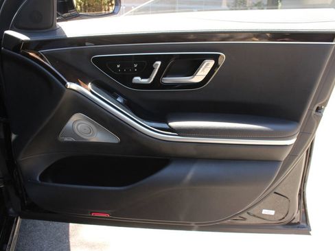 Used 2022 Mercedes-Benz S 500 4MATIC image 27