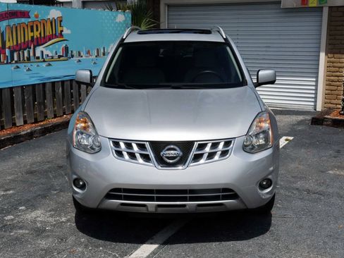 Used 2013 Nissan Rogue SL FWD image 2