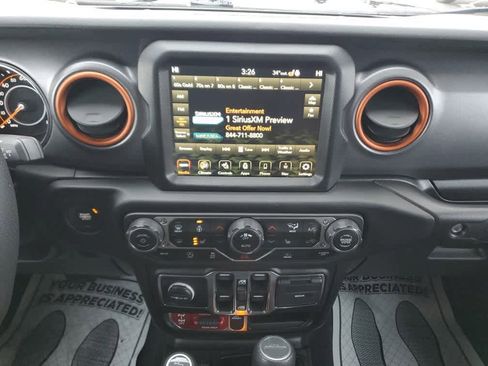 Used 2023 Jeep Gladiator Mojave w/ Cold Weather Group image 20