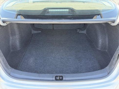Used 2025 Toyota Corolla LE FWD image 7