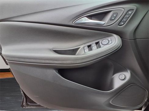 Used 2023 Buick Encore GX Essence w/ Experience Buick Package image 19