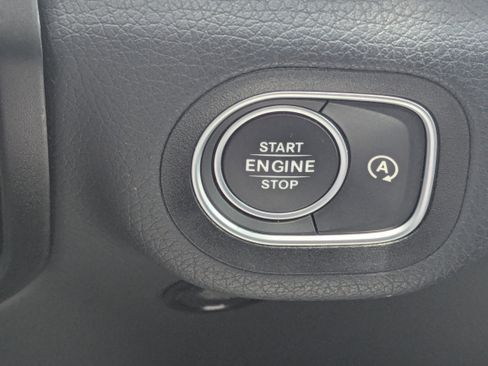 Certified 2025 Mercedes-Benz GLS 450 4MATIC w/ AMG Line Exterior image 28