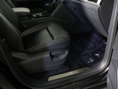 Used 2022 Volkswagen Atlas SE w/ Panoramic Sunroof Package AWD/4WD image 36
