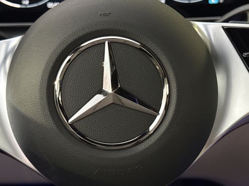 Certified 2025 Mercedes-Benz C 300 4MATIC Sedan image 37