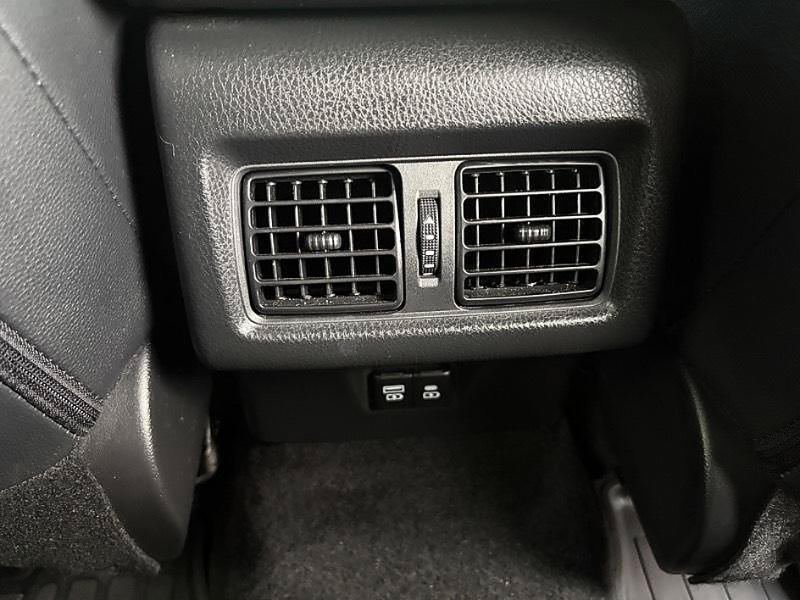 Used 2026 Toyota Camry SE FWD image 18