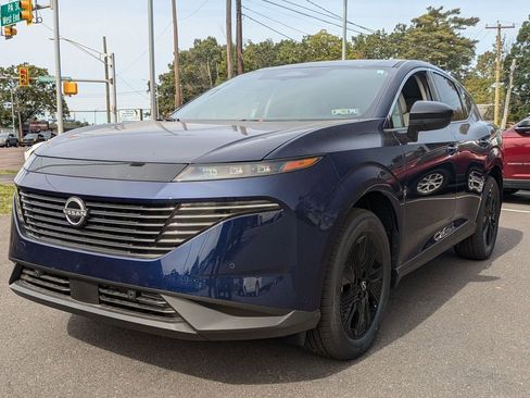 New 2025 Nissan Murano SV image 3