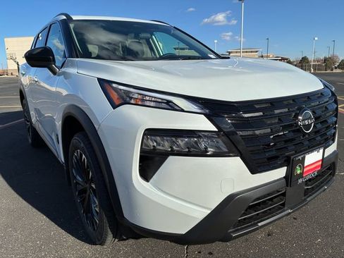 New 2026 Nissan Rogue Dark Armor FWD image 8