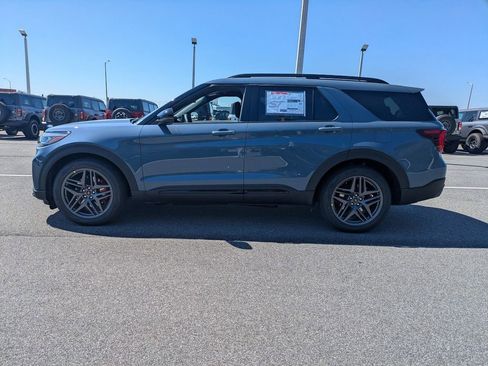 New 2026 Ford Explorer ST AWD/4WD image 7