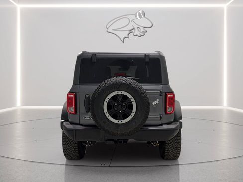 Used 2024 Ford Bronco Black Diamond w/ Sasquatch Package AWD/4WD image 4