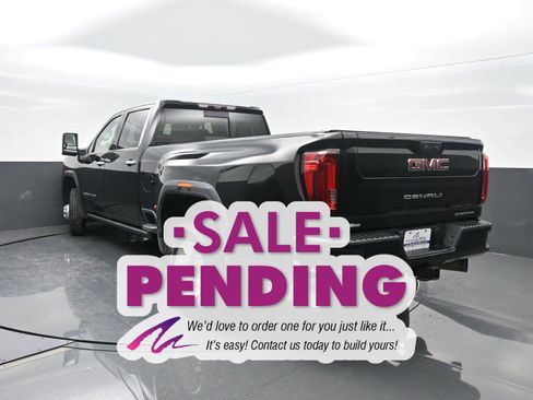 Used 2023 GMC Sierra 3500 Denali w/ Denali Ultimate Package image 50