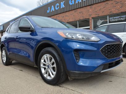 Used 2022 Ford Escape SE