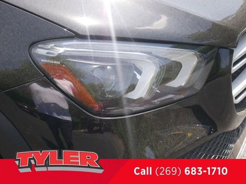 Used 2022 Mercedes-Benz GLE 350 4MATIC image 10