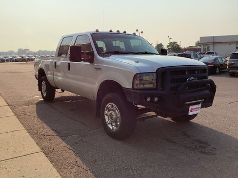 Used 2007 Ford F250 4x4 Crew Cab Super Duty image 4