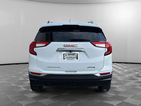 Used 2022 GMC Terrain AT4 w/ Infotainment Package II image 5