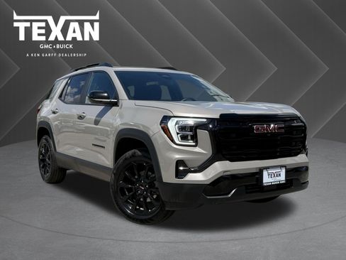 Used 2026 GMC Terrain Elevation w/ Elevation Premium Package FWD image 1