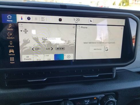 Used 2024 Jeep Wrangler Sport image 16