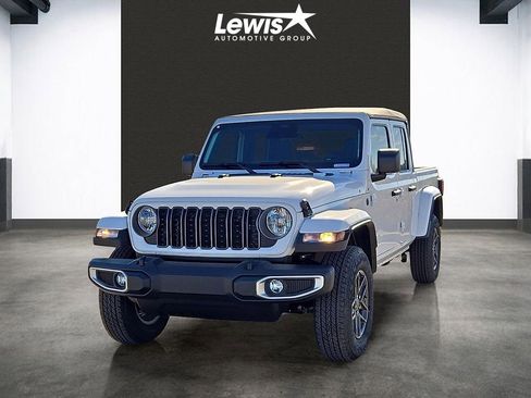 New 2026 Jeep Gladiator Sport image 1