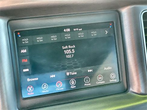 Used 2022 Dodge Charger SXT image 5