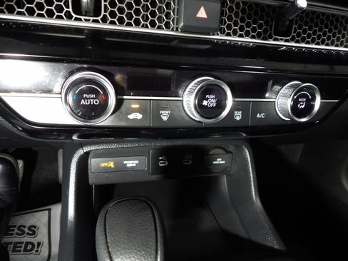 Used 2025 Honda Civic LX image 18