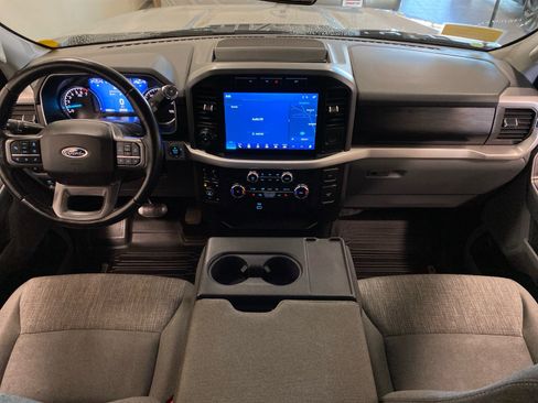 Certified 2022 Ford F150 XLT w/ Equipment Group 302A High image 10