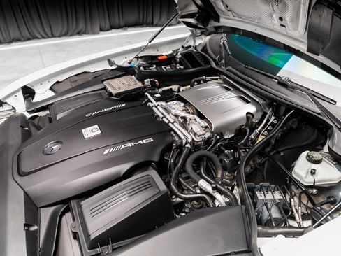 Used 2016 Mercedes-Benz AMG GT S image 41