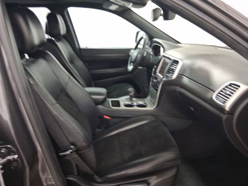Used 2015 Jeep Grand Cherokee Altitude AWD/4WD image 17