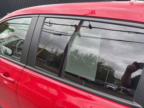 Used 2025 Honda HR-V Sport image 3