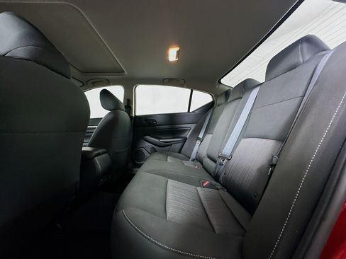 Used 2023 Nissan Altima 2.5 SV w/ SV Premium Package FWD image 28