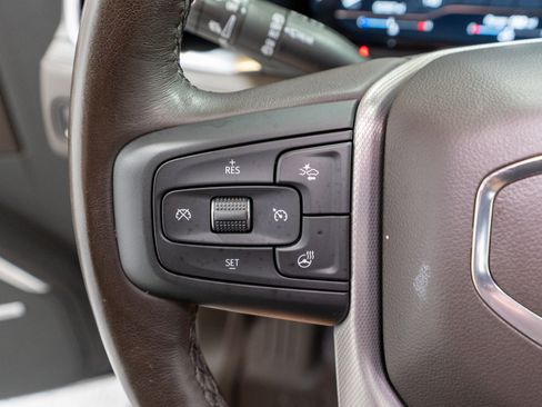 Used 2022 GMC Yukon Denali AWD/4WD image 29