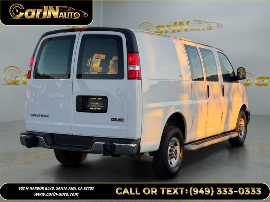 Used 2024 GMC Savana 2500 w/ Driver Convenience Package RWD image 5