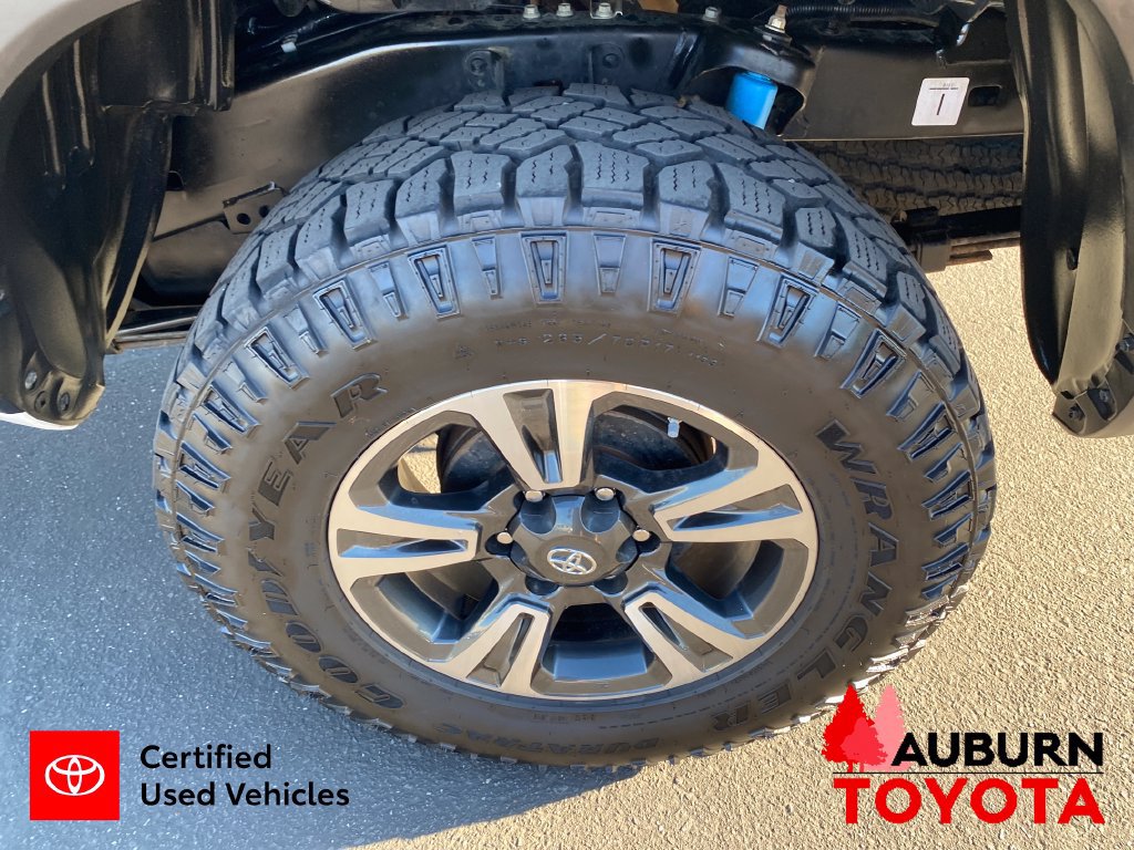 Certified 2023 Toyota Tacoma TRD Off-Road w/ Black Out Package (TMS) AWD/4WD image 23