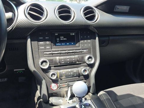 Used 2018 Ford Mustang Coupe RWD image 6