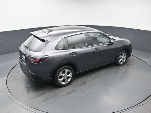 Used 2023 Honda HR-V LX image 33