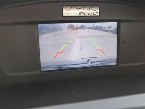 Used 2015 Ford Escape SE FWD image 4